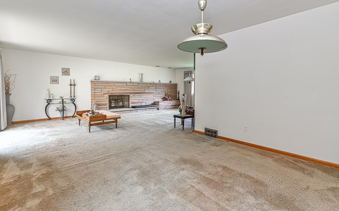 212 Beech Rd, Butler PA 16001-1903 exterior