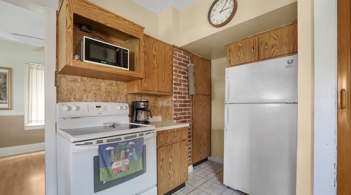 913 Elmwood St, Mckeesport PA  15133-3910 exterior