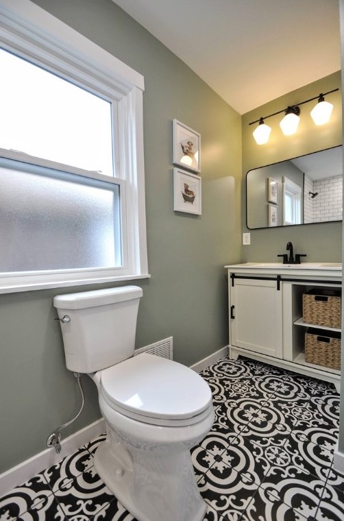 3319 Piedmont Ave, Pittsburgh PA 15216-2220 exterior