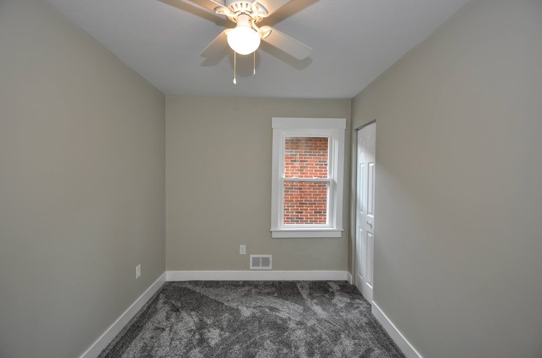 3319 Piedmont Ave, Pittsburgh PA 15216-2220 exterior