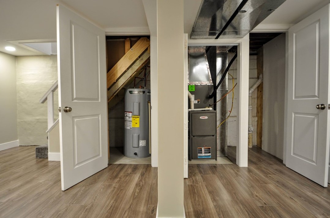 3319 Piedmont Ave, Pittsburgh PA 15216-2220 exterior