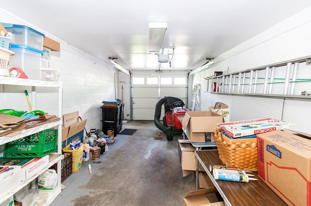 8300 Remington Dr, Pittsburgh PA  15237-5732 exterior