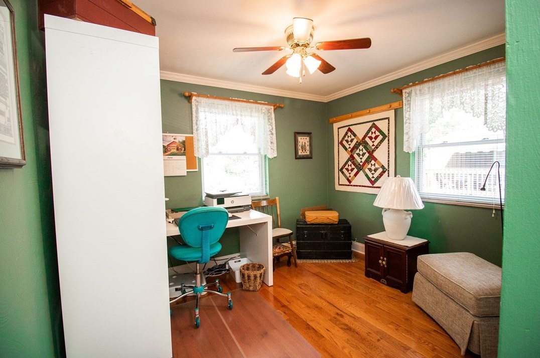 8300 Remington Dr, Pittsburgh PA  15237-5732 exterior