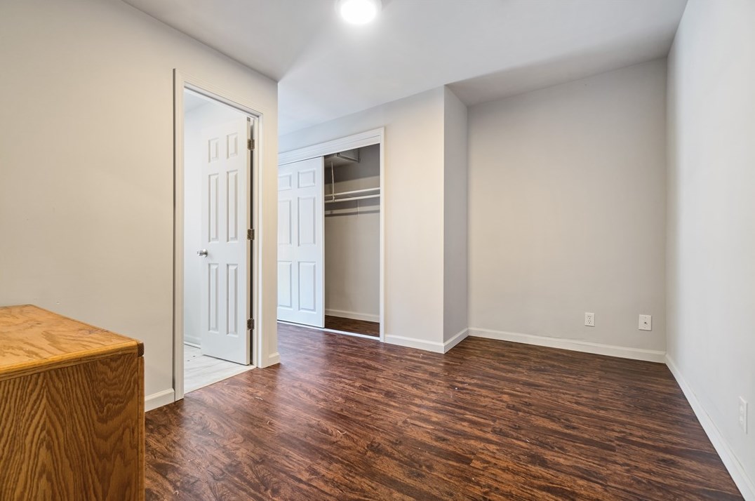 16 Mary St, Pittsburgh PA  15215-1313 exterior