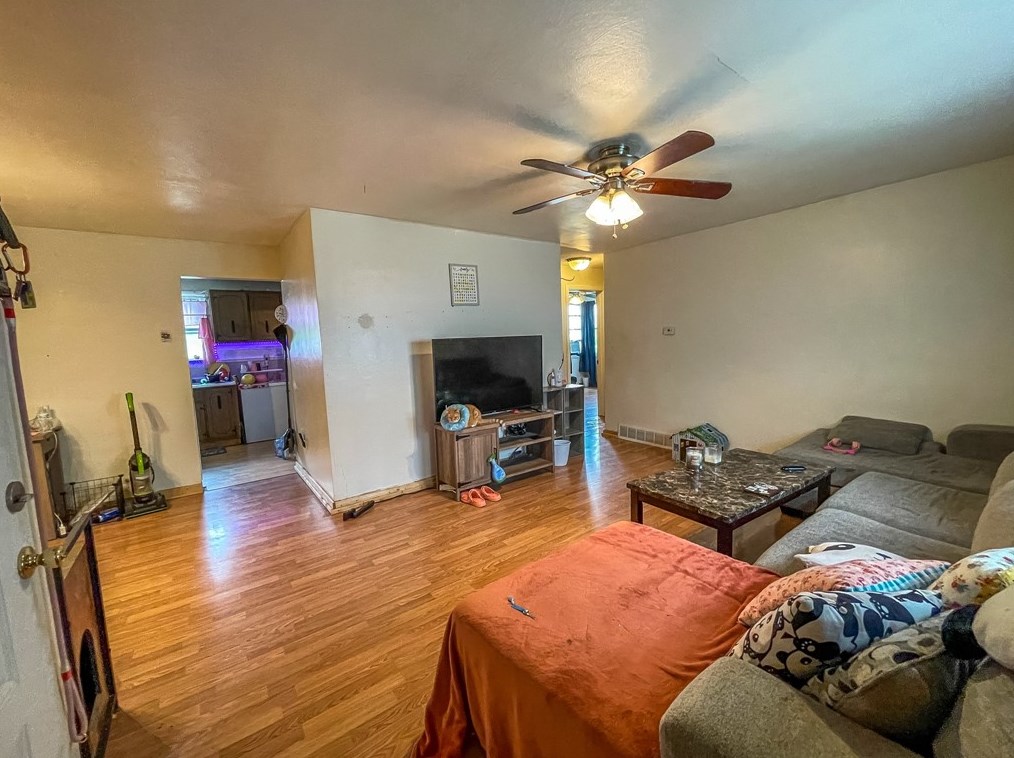 1442 Washington Blvd, Mckeesport PA  15133-3734 exterior