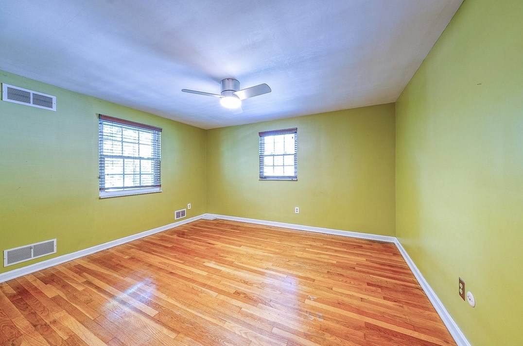 578 Olive St, Pittsburgh PA  15237-4879 exterior