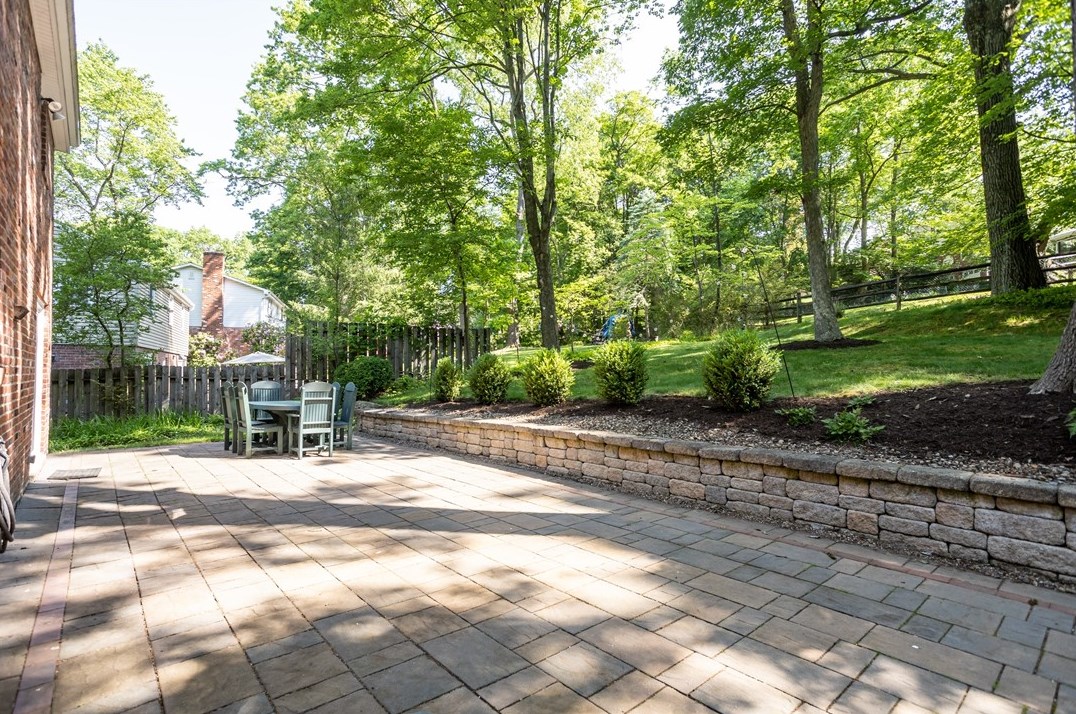 578 Olive St, Pittsburgh PA  15237-4879 exterior