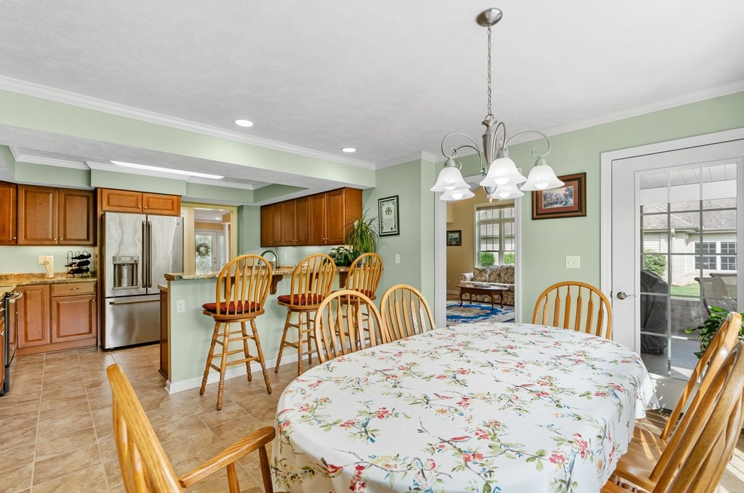 226 Hytyre Farms Dr, Gibsonia PA 15044-7825 exterior