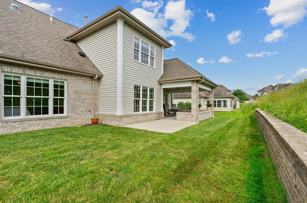 226 Hytyre Farms Dr, Gibsonia PA 15044-7825 exterior