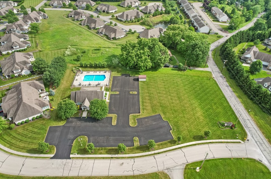 226 Hytyre Farms Dr, Gibsonia PA 15044-7825 exterior