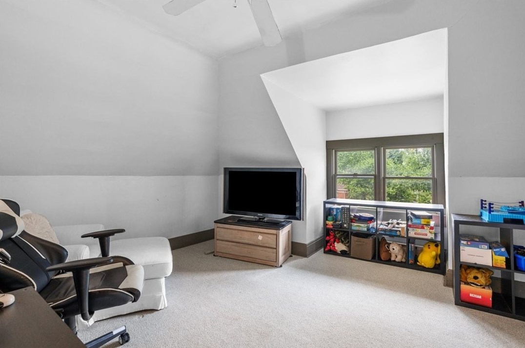 312 Dalzell Ave, Pittsburgh PA 15202-1856 exterior