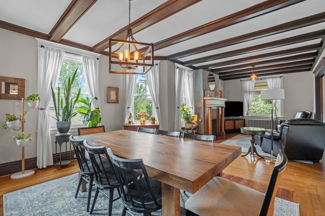 312 Dalzell Ave, Pittsburgh PA 15202-1856 exterior