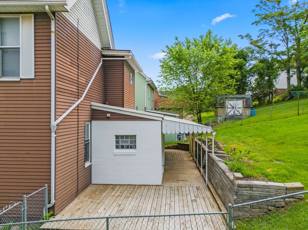 26 Prospect Ave, Washington PA  15301-5250 exterior