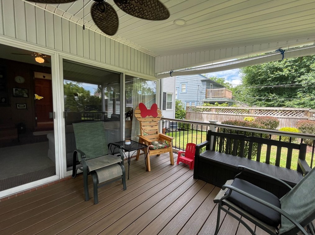 90 Chambers Ave, Greenville PA  16125-1771 exterior