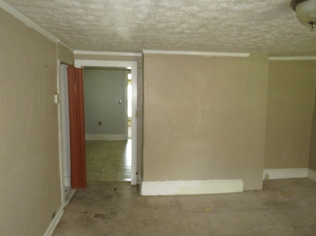 233 Lincoln St, Washington PA 15301-4048 exterior