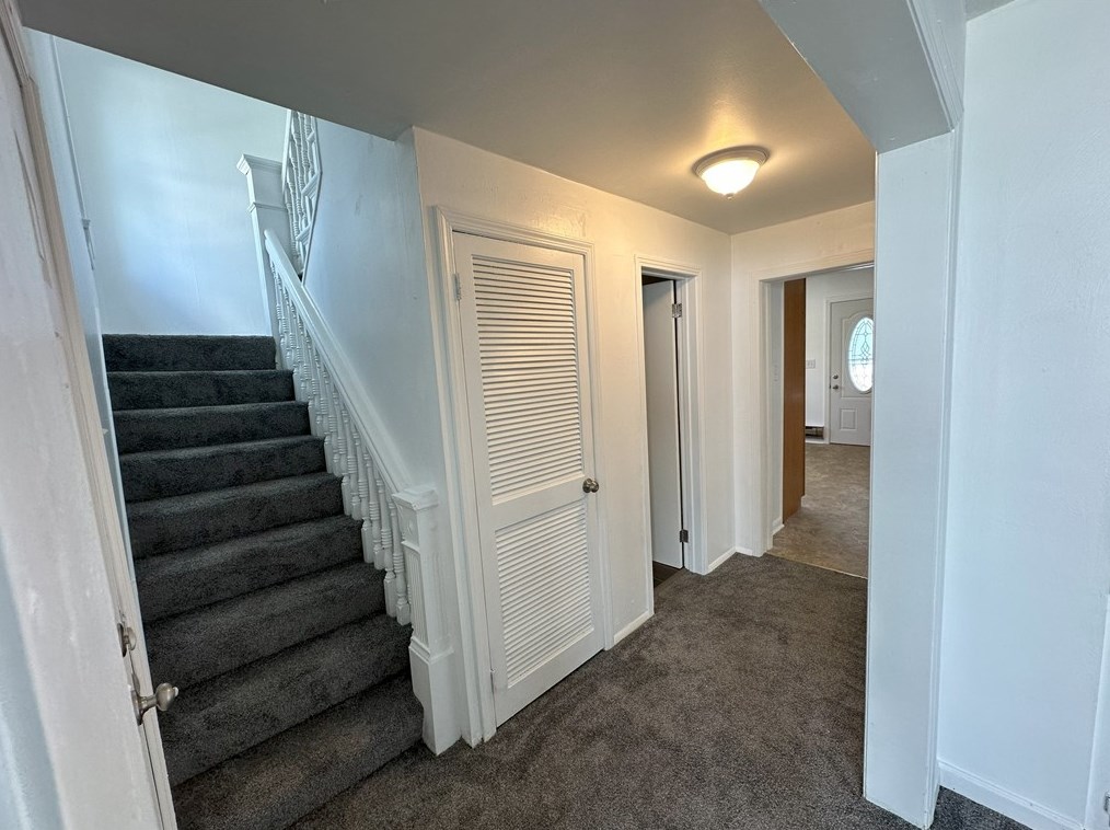 202 3 St, Youngwood PA  15697-1612 exterior