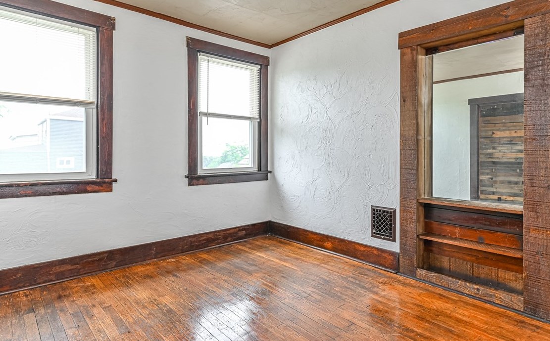 10 Amherst Ave, Pittsburgh PA 15229-1536 exterior