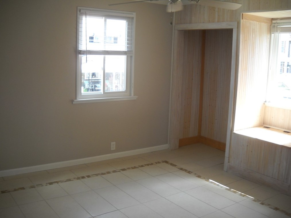 721 7 St, Monroeville PA 15140-1210 exterior