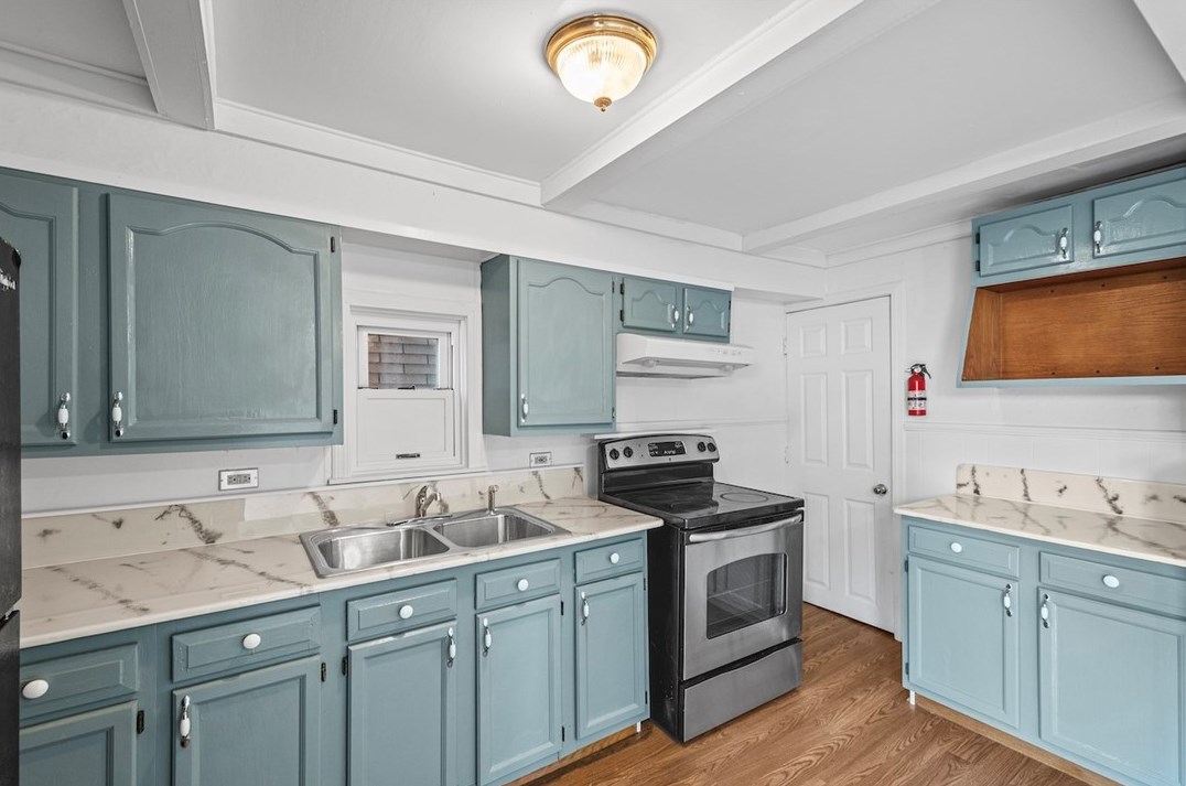 5014 Orinoco St, Pittsburgh PA 15207-1646 exterior