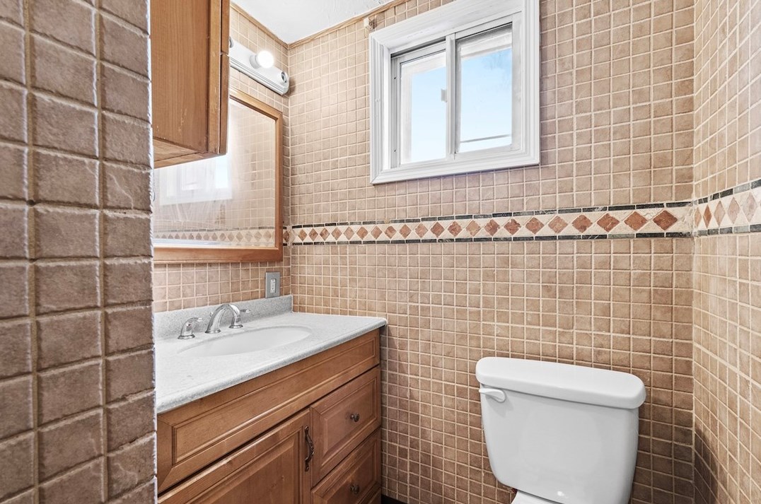 5014 Orinoco St, Pittsburgh PA 15207-1646 exterior