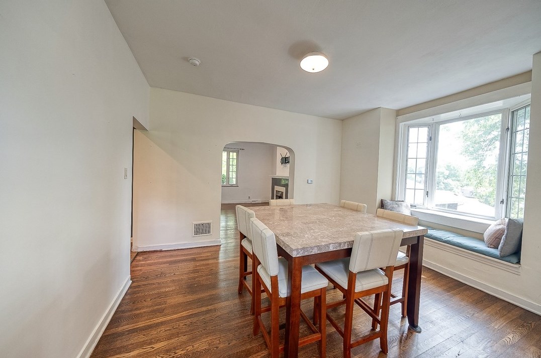 7222 Whipple St, Pittsburgh PA 15218-2053 exterior