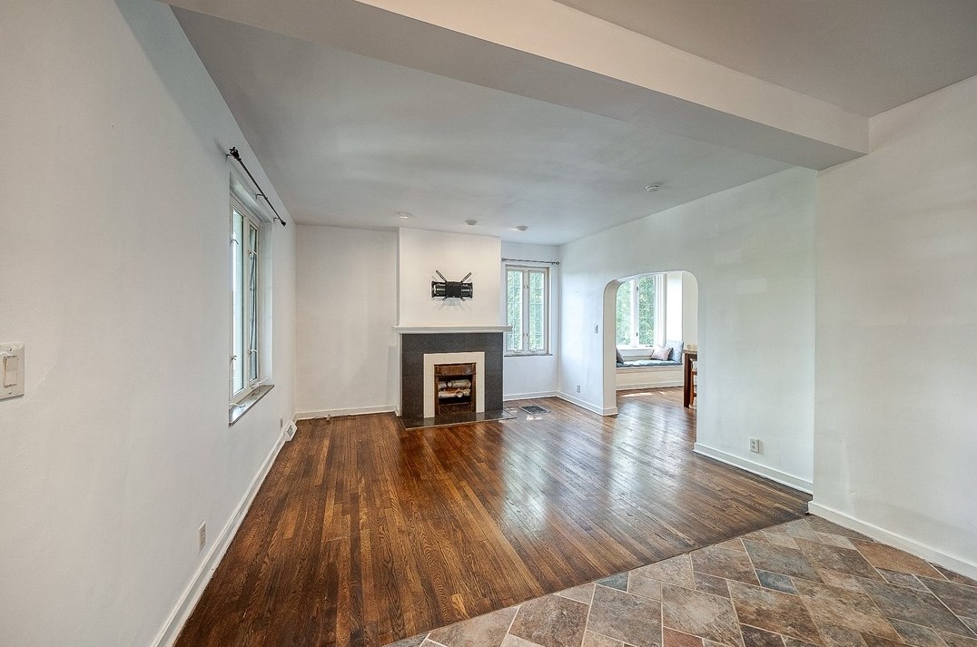 7222 Whipple St, Pittsburgh PA 15218-2053 exterior