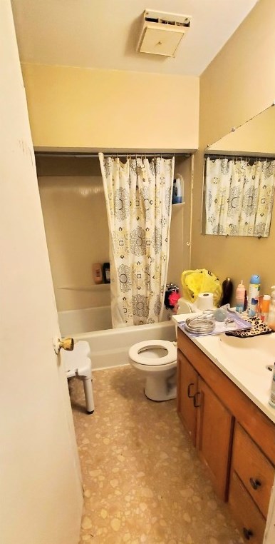 711 Carlisle St, New Castle PA 16101-2308 exterior