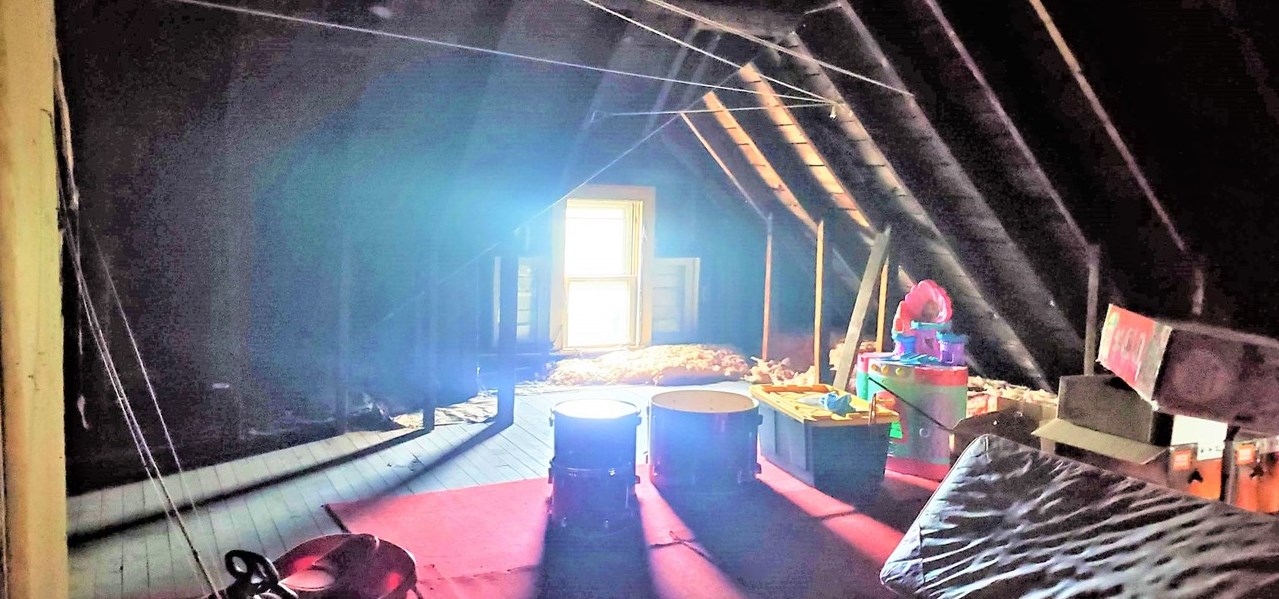 705 Carlisle St, New Castle PA 16101-2307 exterior