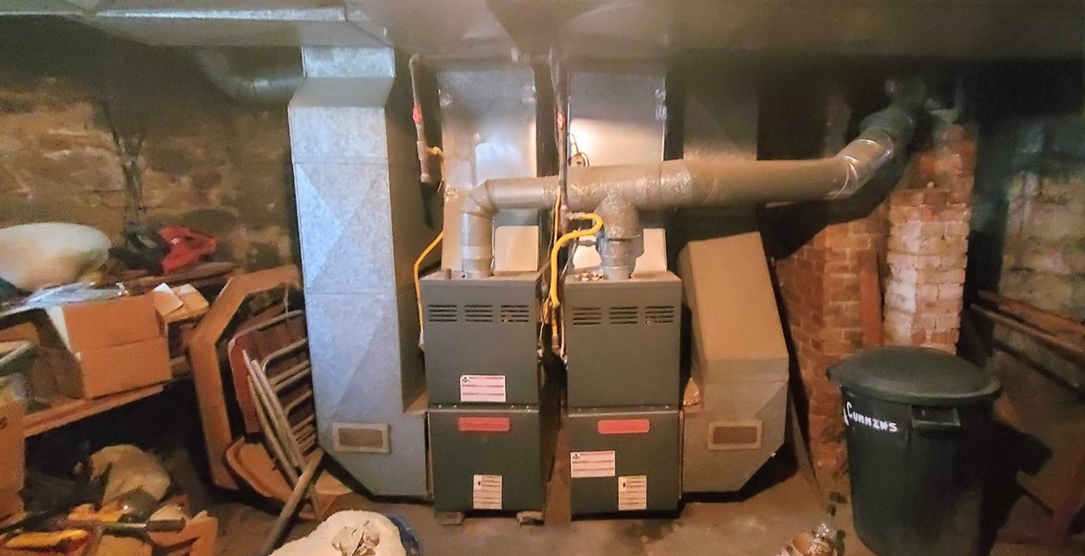 705 Carlisle St, New Castle PA 16101-2307 exterior