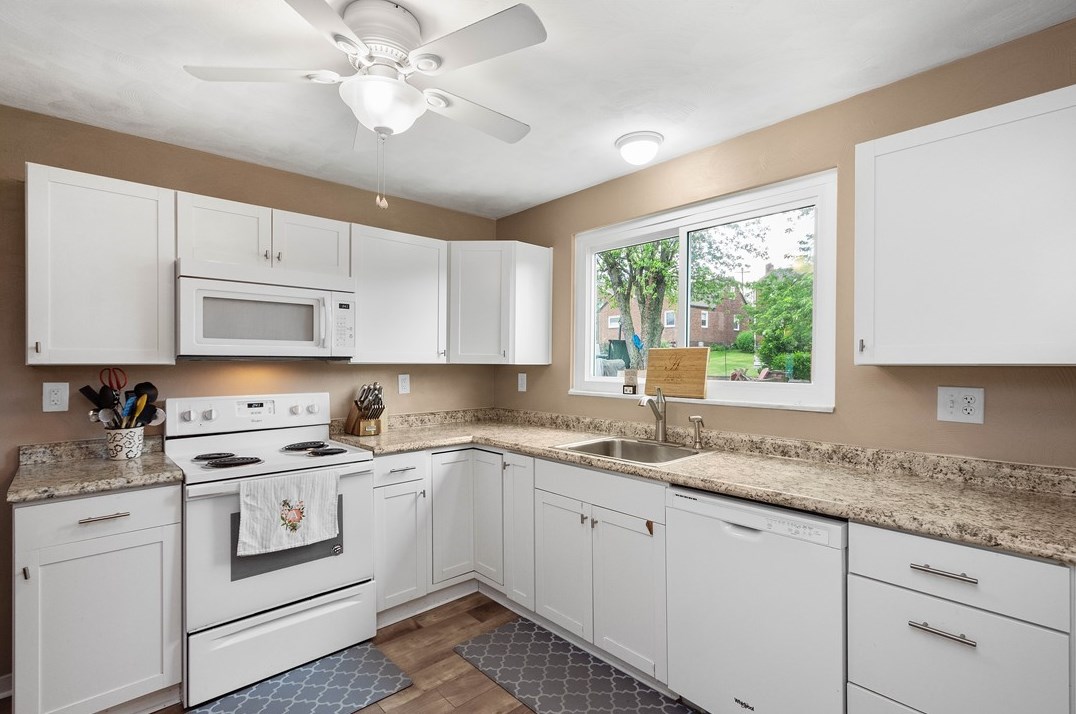 1006 Romine Ave, Mckeesport PA  15133-3886 exterior