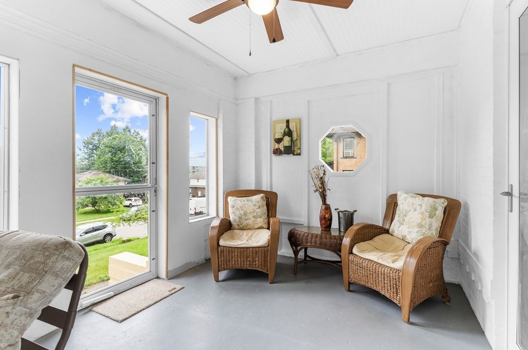 211 Moody Ave, New Castle PA  16101-2343 exterior