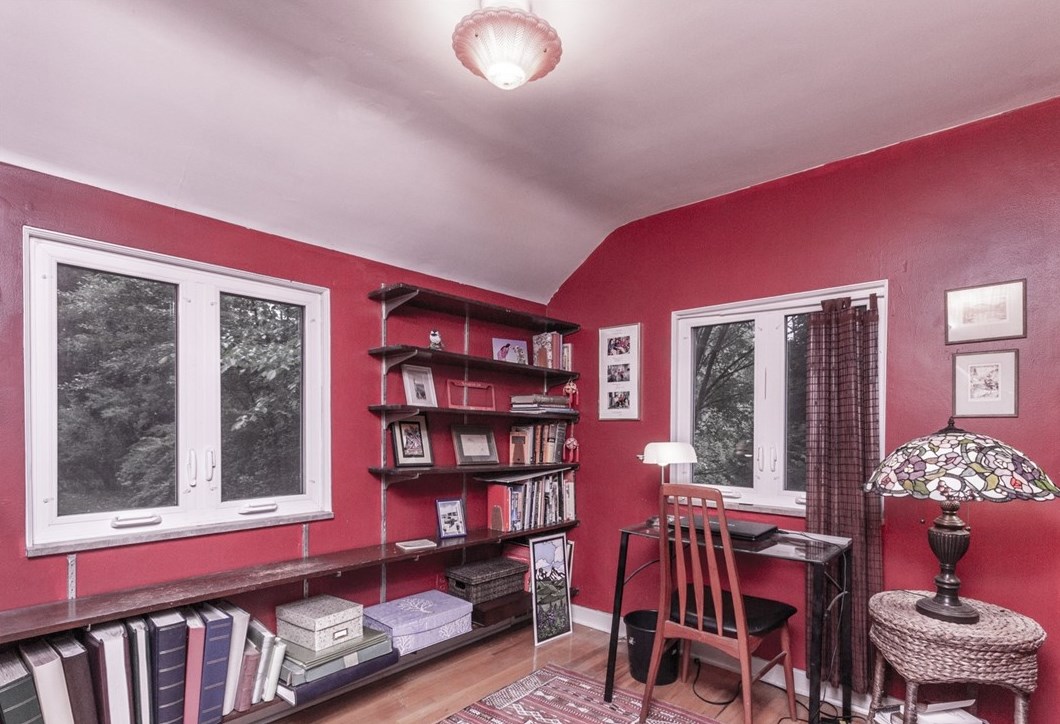 1632 Jamestown Pl, Pittsburgh PA 15235-4922 exterior