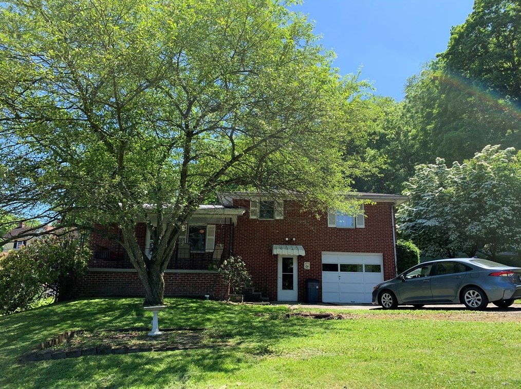 173 Nineteenth St, New Florence, PA 15944