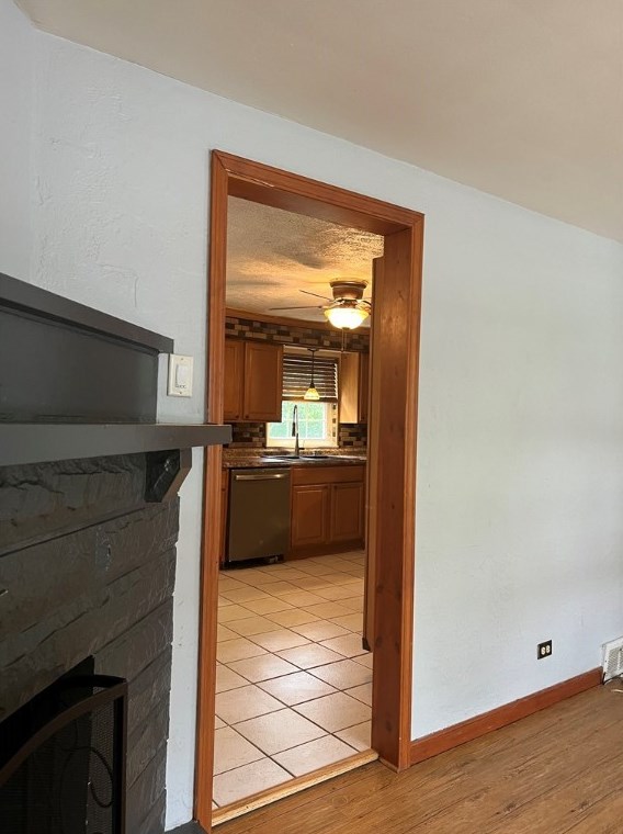 3400 Shadewell Ave, Pittsburgh PA 15227-2926 exterior