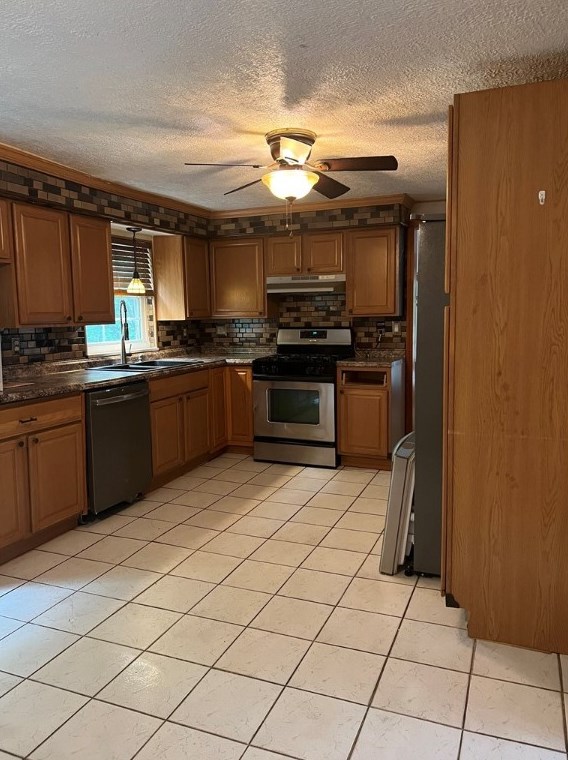 3400 Shadewell Ave, Pittsburgh PA 15227-2926 exterior