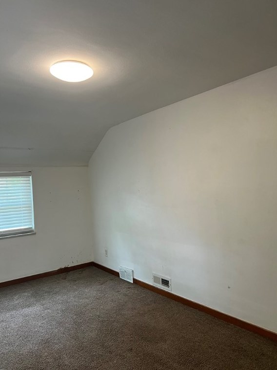 3400 Shadewell Ave, Pittsburgh PA 15227-2926 exterior