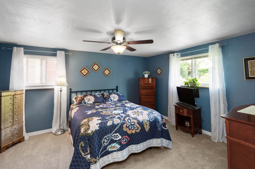 2734 Louisiana Ave, Pittsburgh PA 15216-2846 exterior