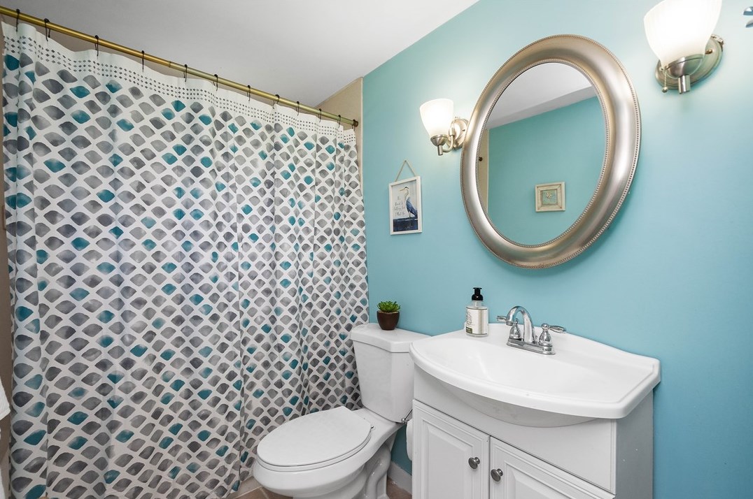 2734 Louisiana Ave, Pittsburgh PA 15216-2846 exterior