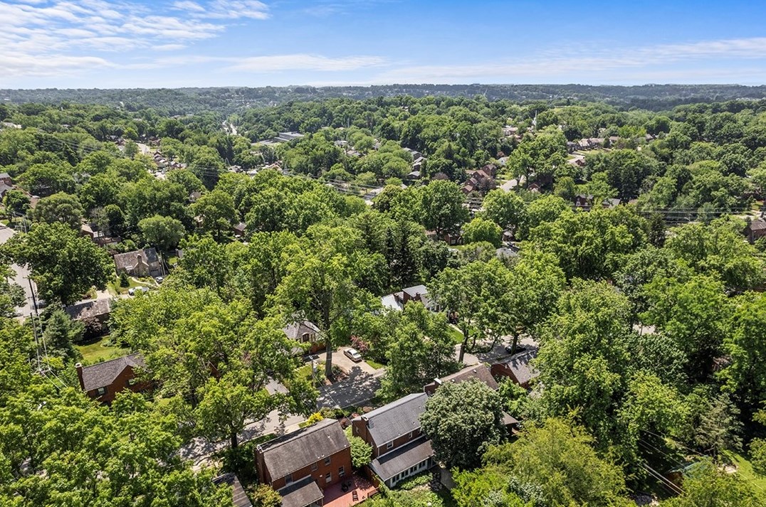 750 Fruithurst Dr, Pittsburgh PA  15228-2580 exterior