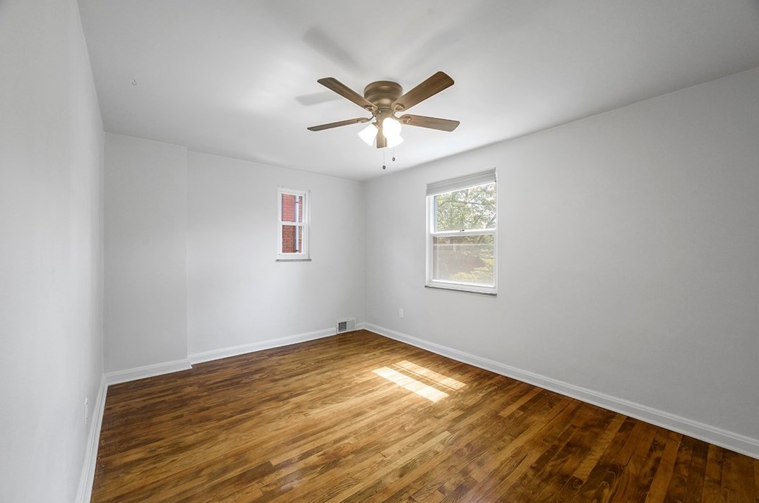 750 Fruithurst Dr, Pittsburgh PA  15228-2580 exterior