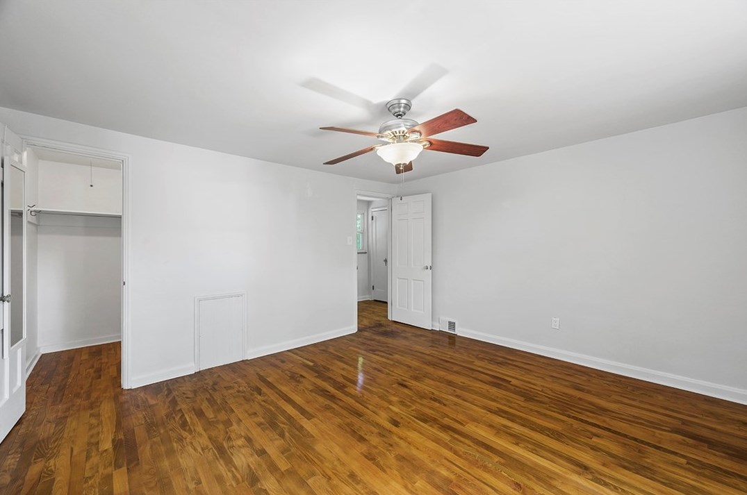 750 Fruithurst Dr, Pittsburgh PA  15228-2580 exterior