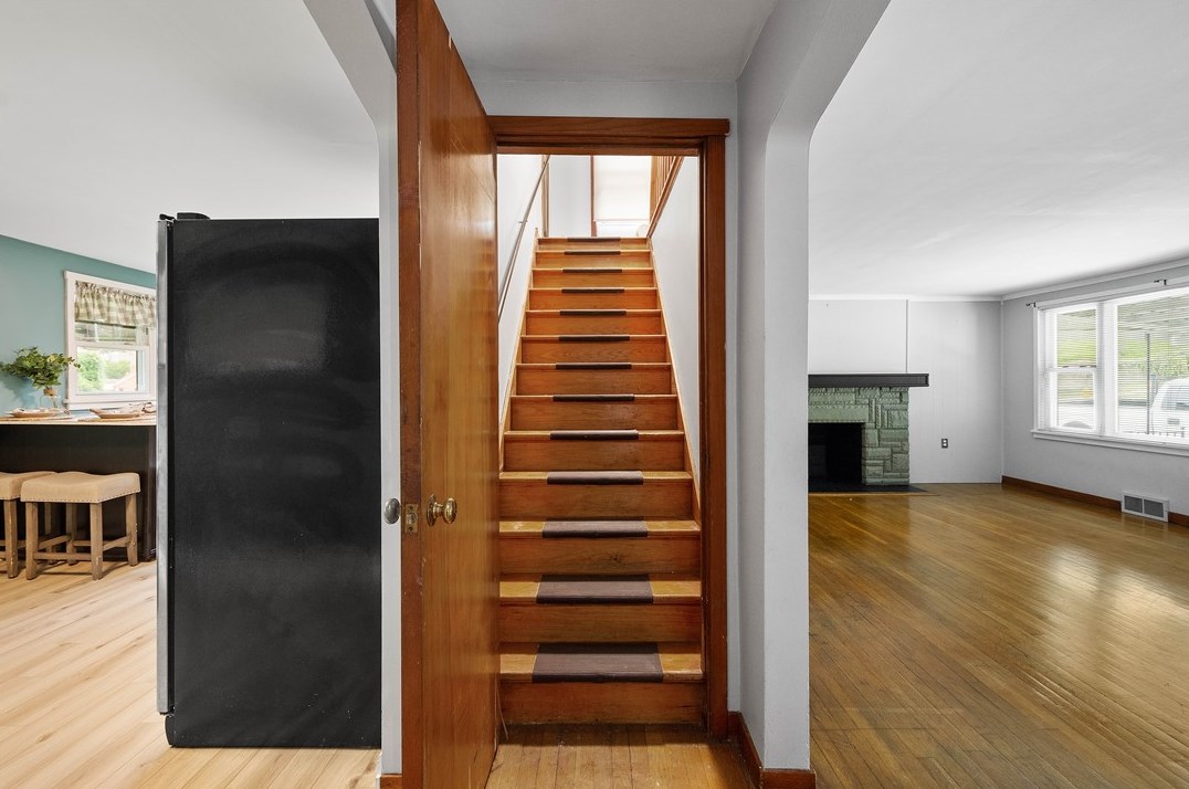 17 Prospect Ave, Washington PA 15301-5250 exterior