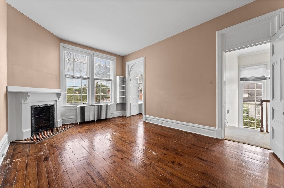 5238 Westminster Pl, Pittsburgh PA  15232-2119 exterior