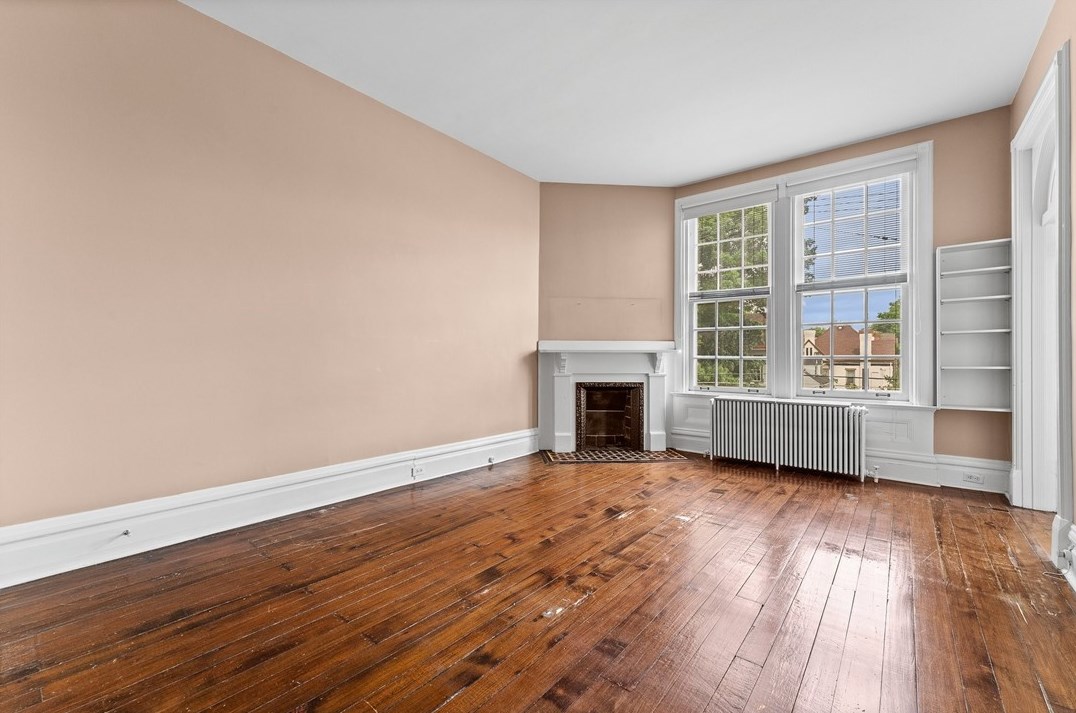 5238 Westminster Pl, Pittsburgh PA  15232-2119 exterior