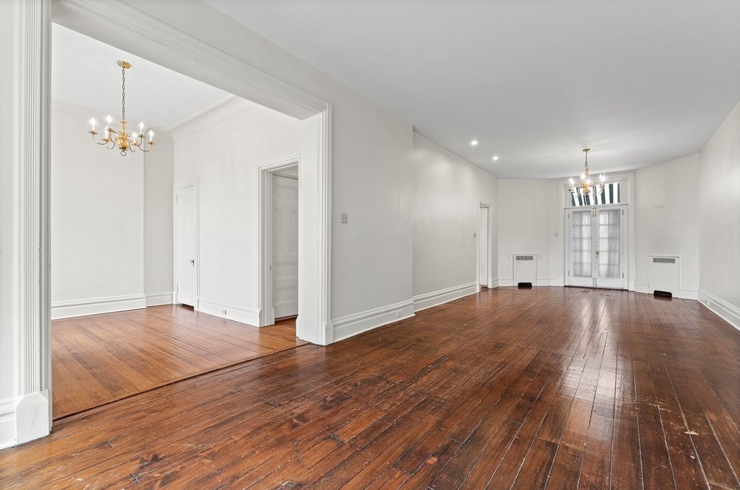 5238 Westminster Pl, Pittsburgh PA  15232-2119 exterior