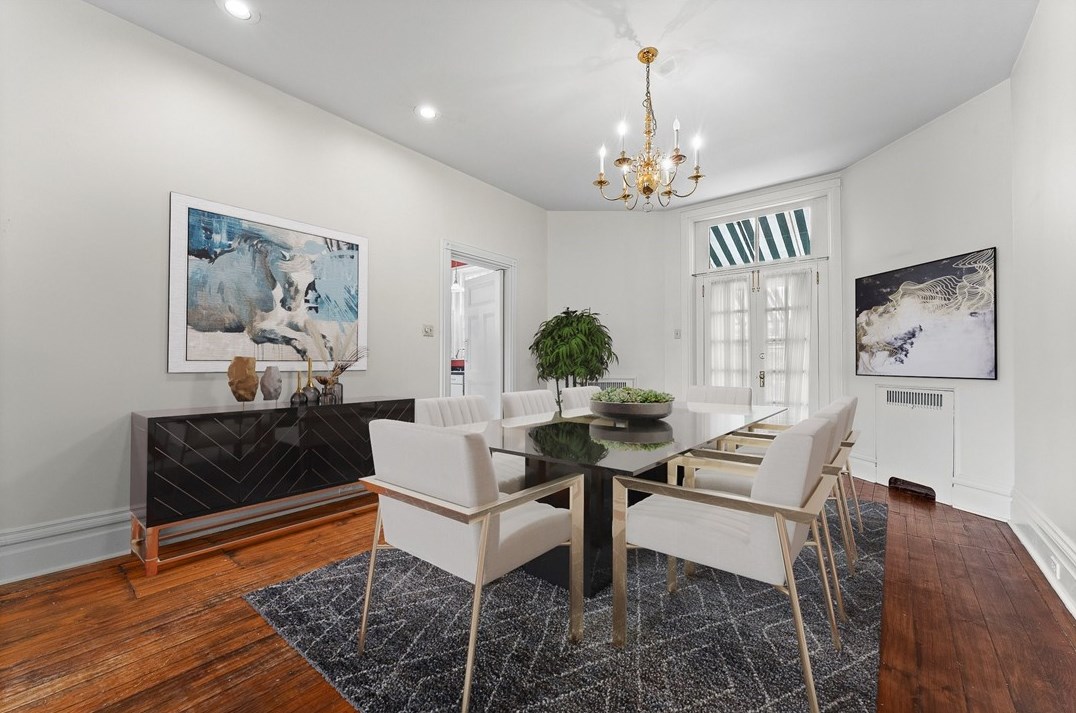 5238 Westminster Pl, Pittsburgh PA  15232-2119 exterior