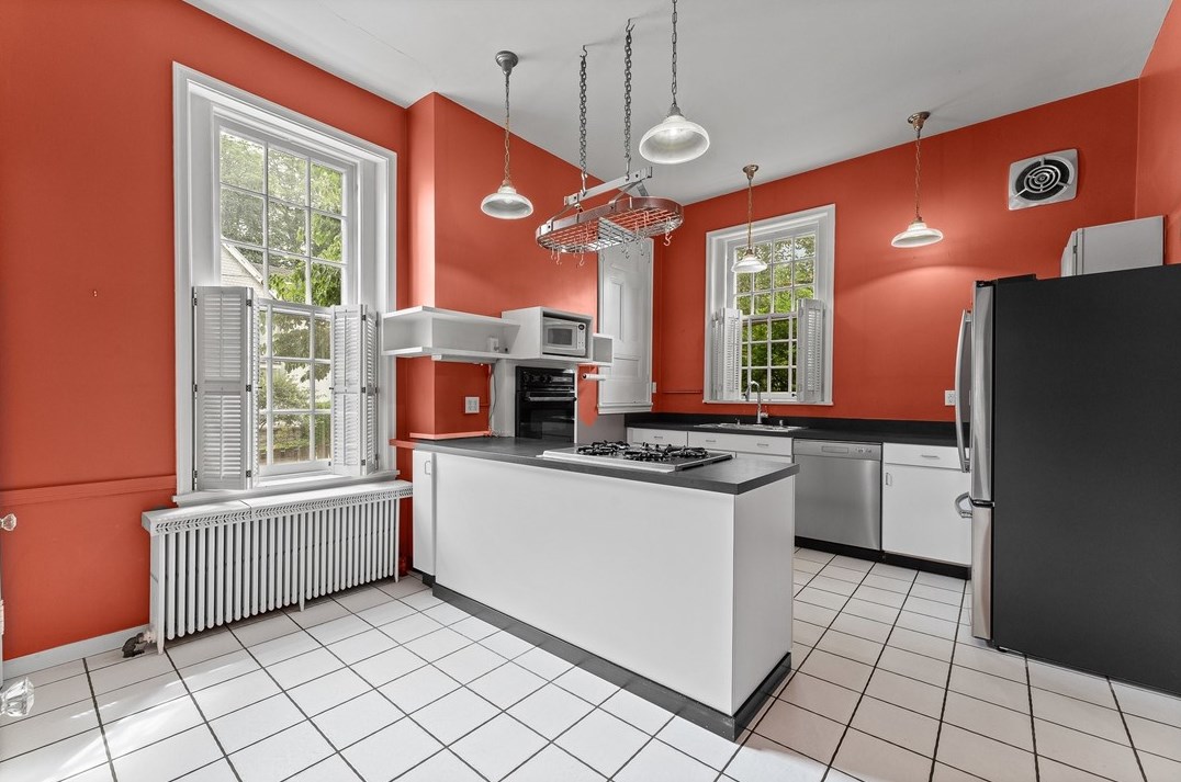 5238 Westminster Pl, Pittsburgh PA  15232-2119 exterior