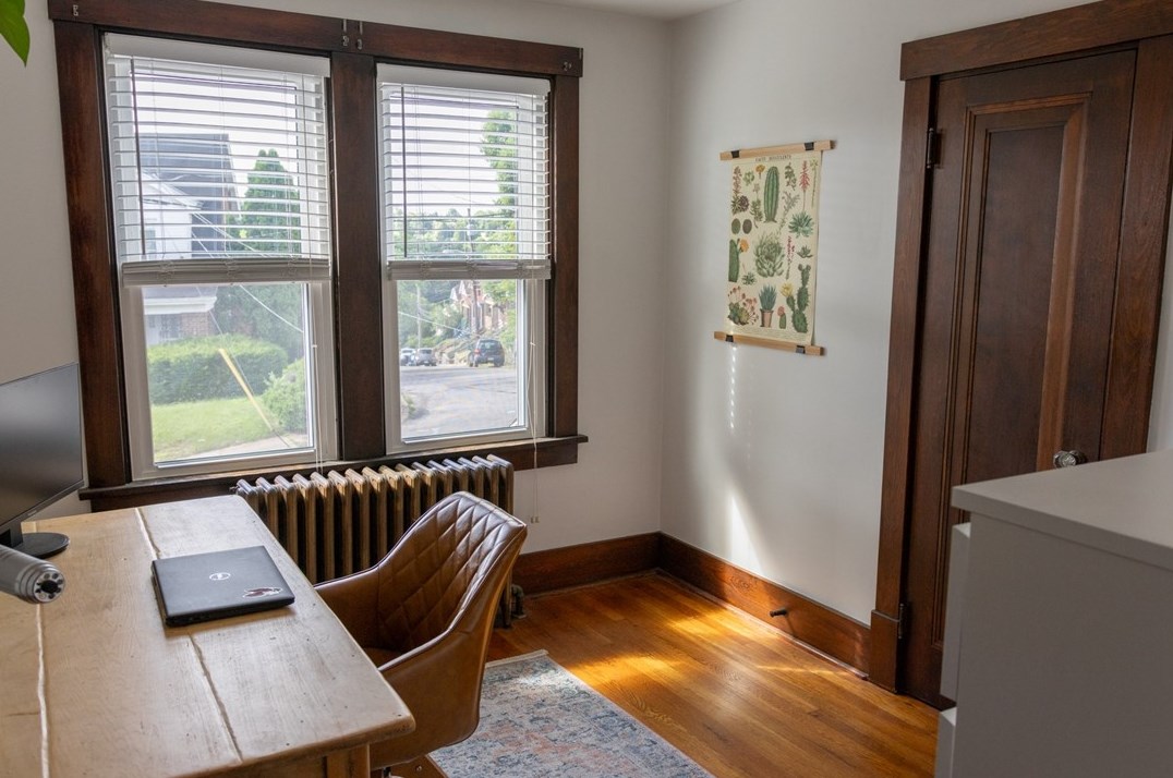 221 Hornaday Rd, Pittsburgh PA 15210-4221 exterior