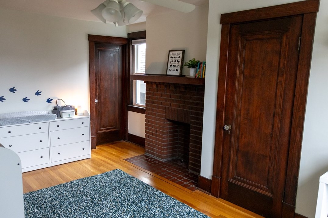 221 Hornaday Rd, Pittsburgh PA 15210-4221 exterior