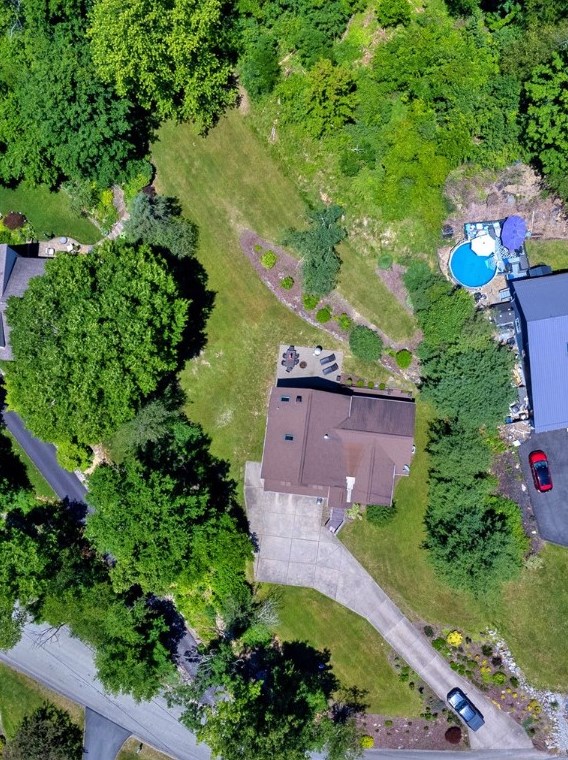 6178 Baker School Rd, Trafford, PA 15085